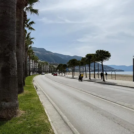 Beachside Oasis Vlore